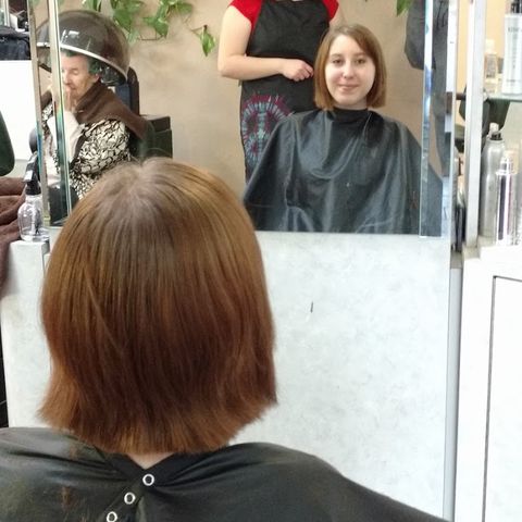 Salon 51, beauty salon in Portage, WI
