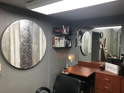 Salon Romamor, beauty salon in Faribault, MN