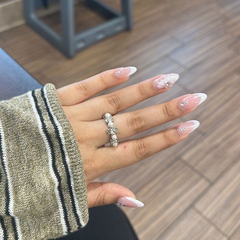 Star Nails, nail salon in Amherst, MA