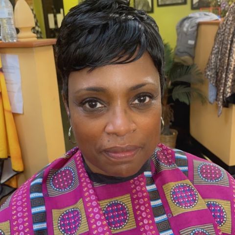 The Gift Salon LLC, beauty salon in Danville, VA
