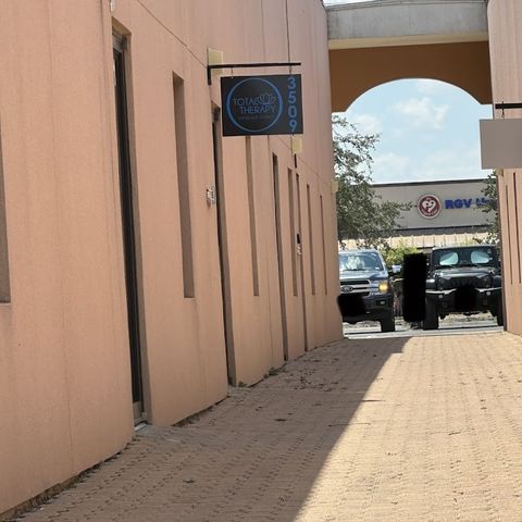 Total Therapy Mens Spa Edinburg, massage spa in Edinburg, TX