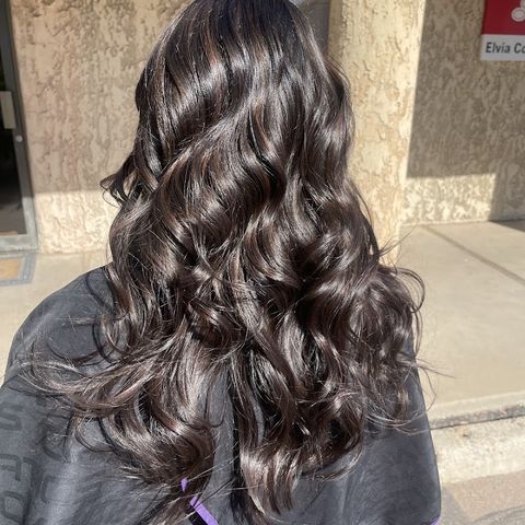 Vivid Salon & Spa- Dede, beauty salon in Casa Grande, AZ