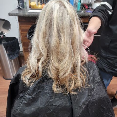 Yer Hair Yer Way, hair salon in Baraboo, WI